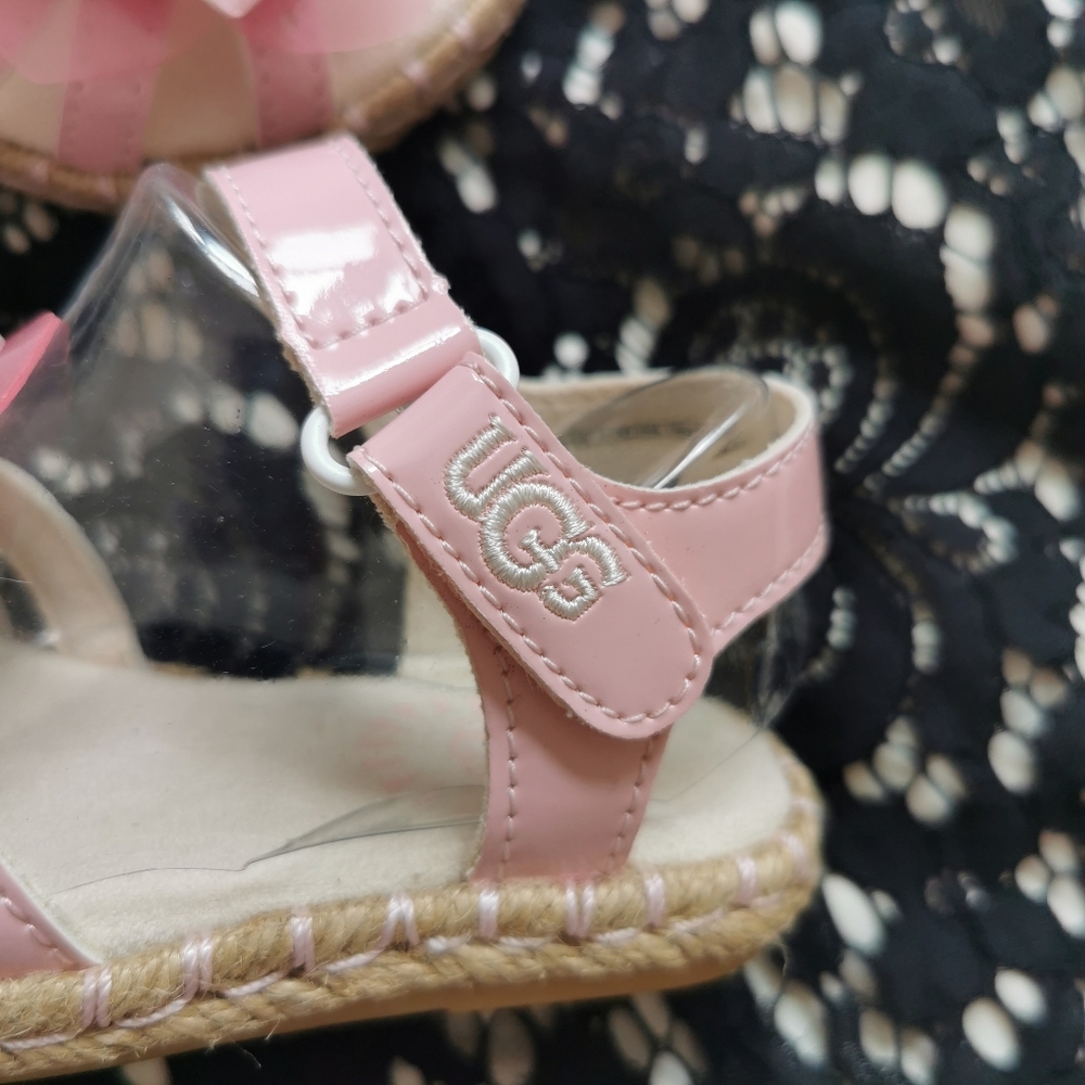 2/ 60 UGG Toddler Soothing Flower Sandals - Picture 6 of 11